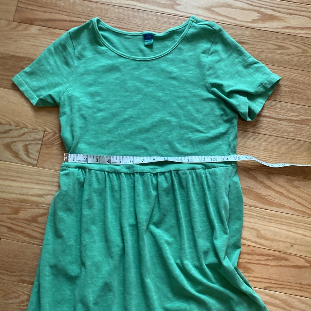 Green Casual Women's Dress - Picture 5 of 10